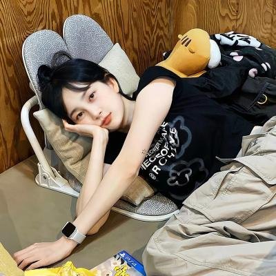春色无边满绿波